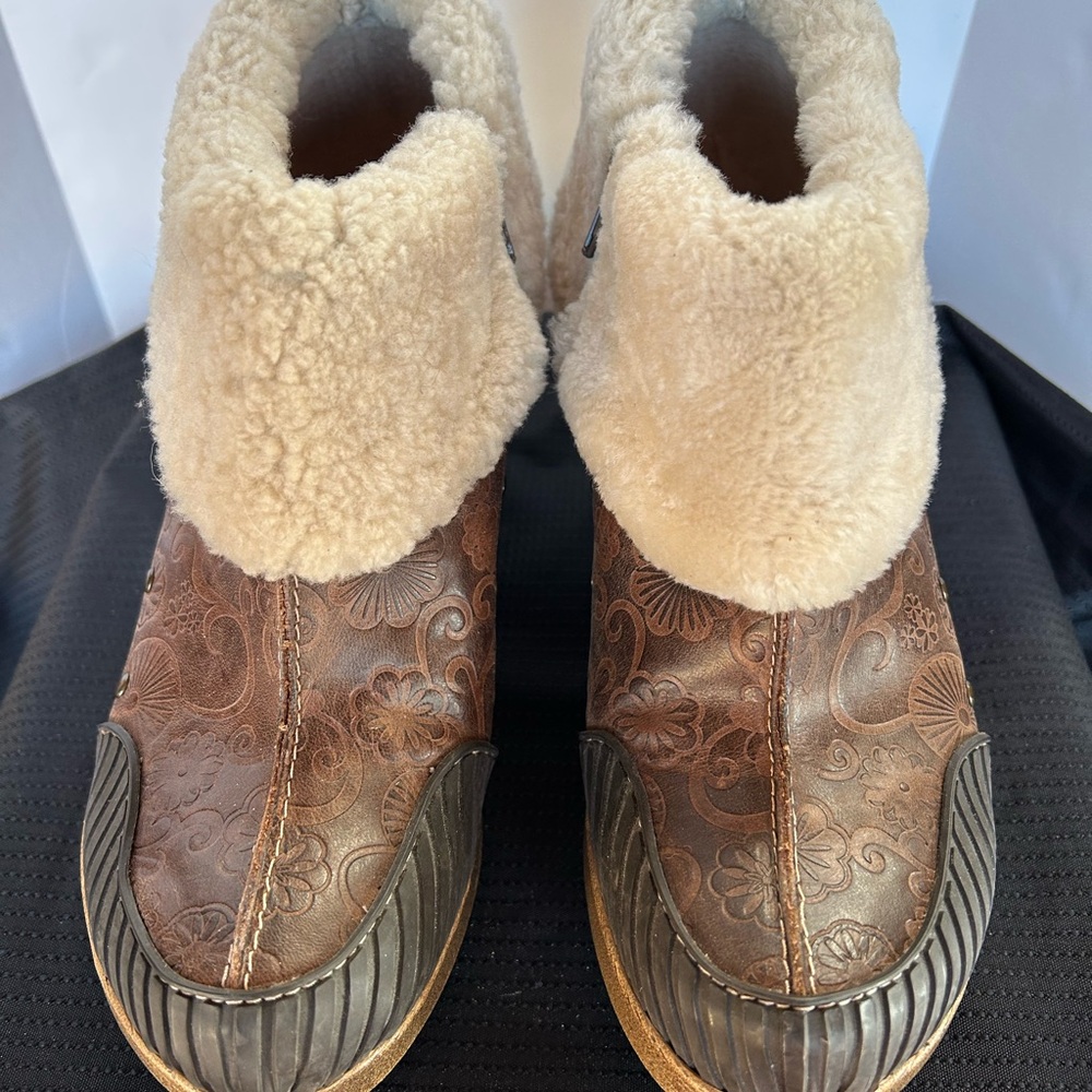 Jambu Brown Leather Shearling Platform Ankle Boots Size 7.5